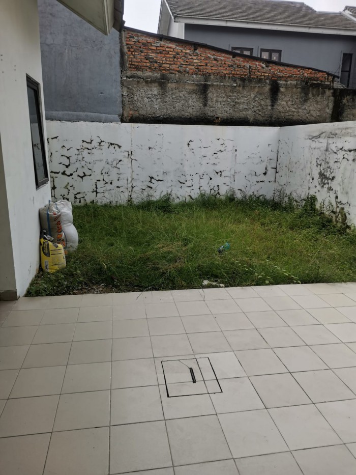 Rumah Disewakan di Tropikana Residence Jababeka Cikarang